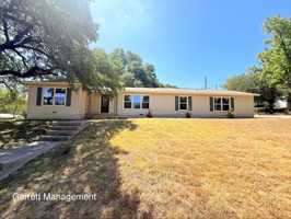 featured image of 502 W Avenue A