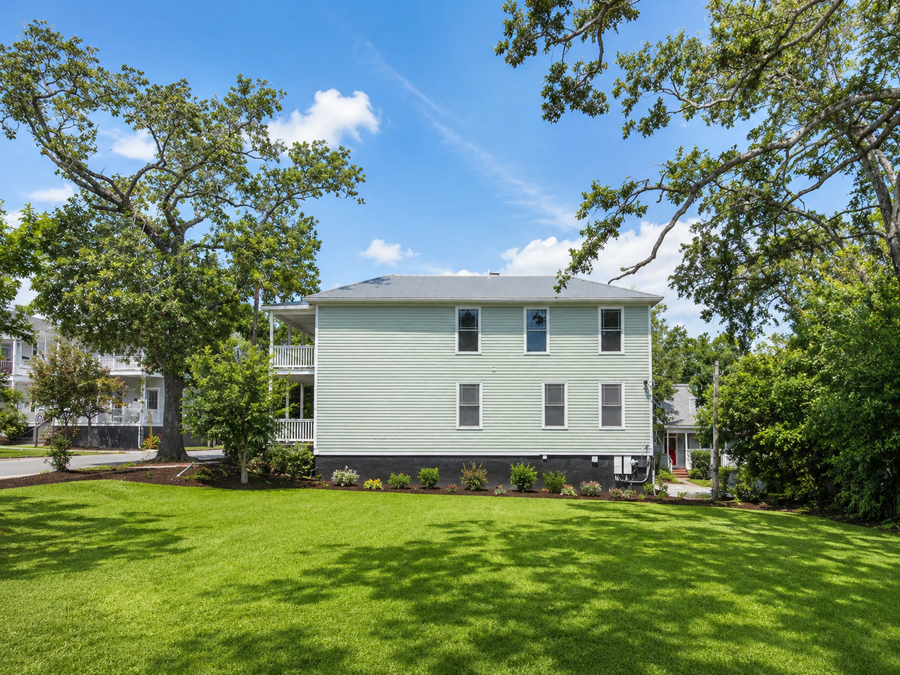 1502 Price St #B - Photo 3 of 8