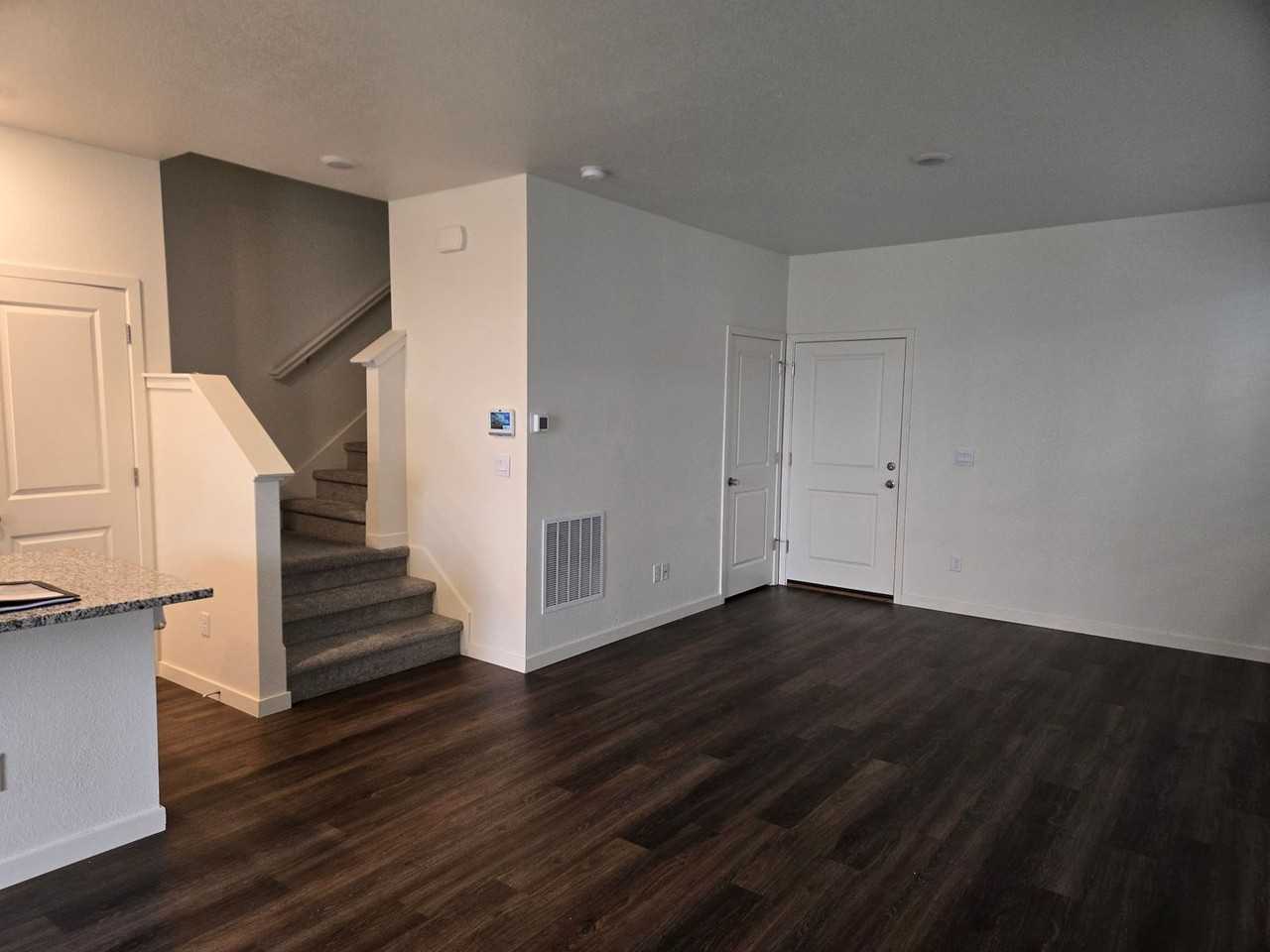 7020 Kali Ct - Photo 6 of 21