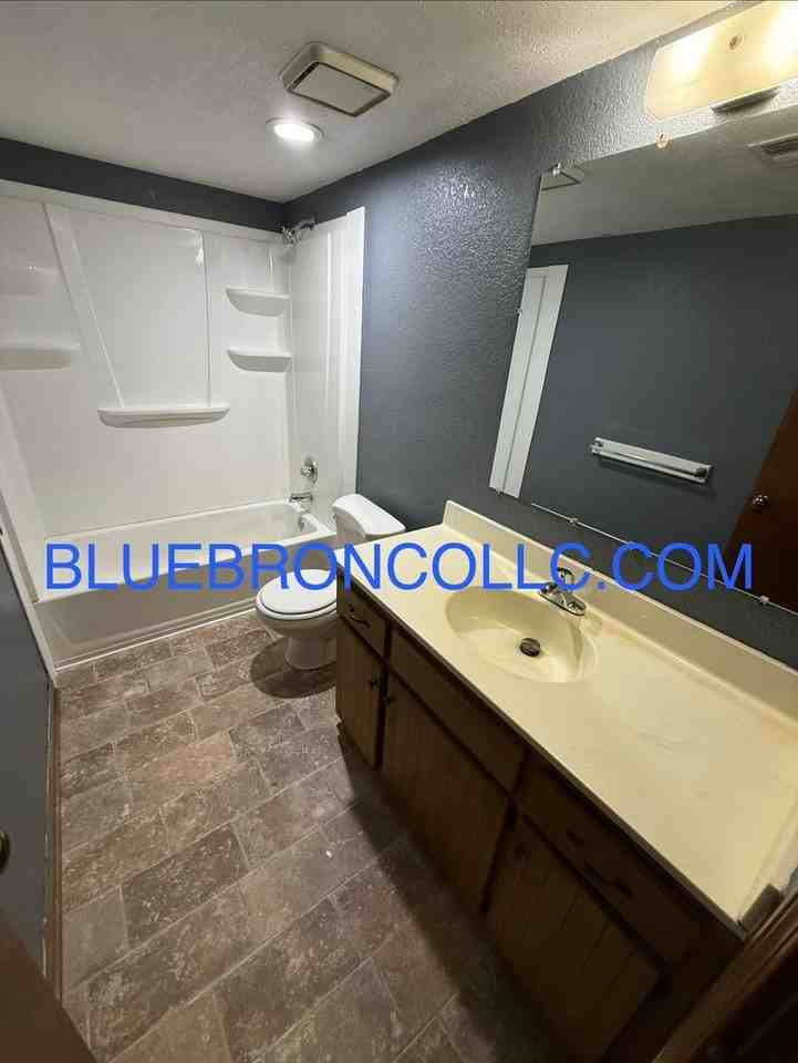 159 Nw Vesper St - Photo 3 of 6