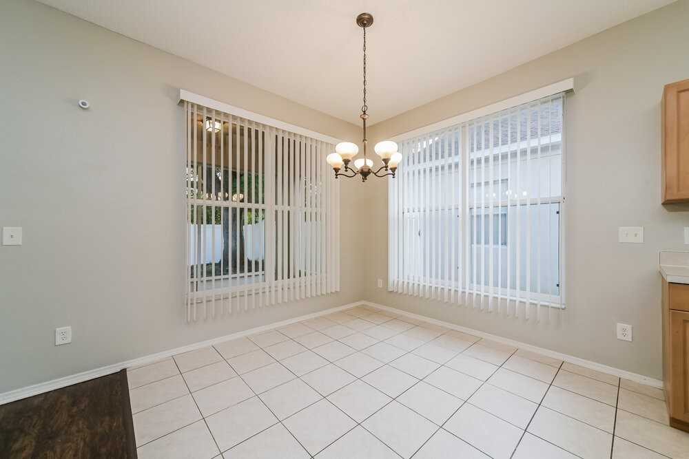 1136 Cherry Valley Way - Photo 7 of 16