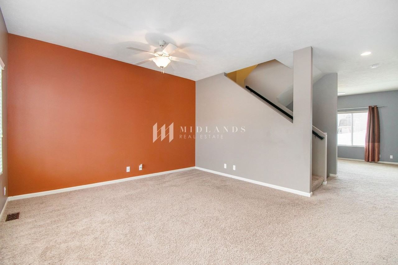 14200 S 18th St - Photo 6 of 14