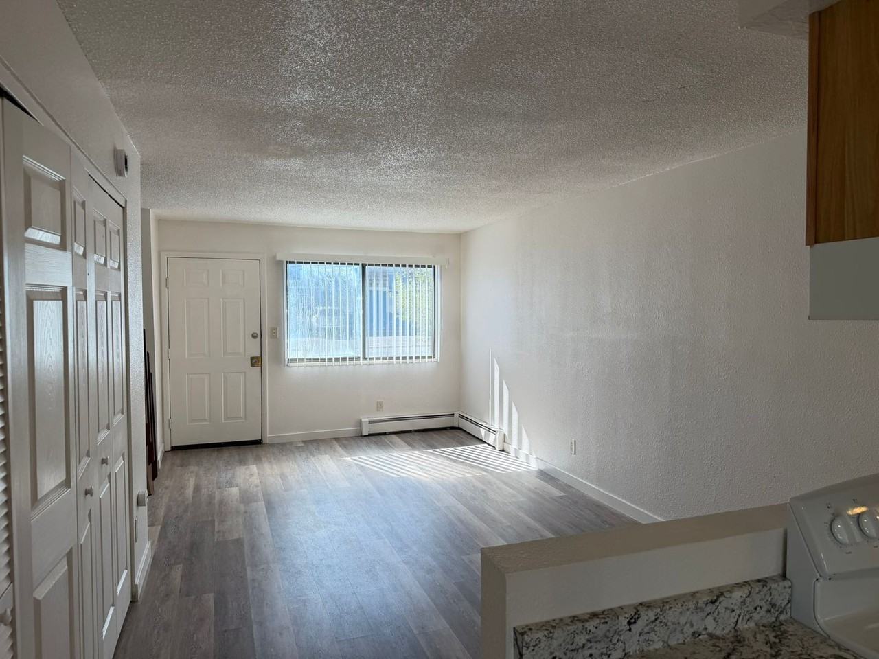 460 Topaz Dr #C - Photo 4 of 15