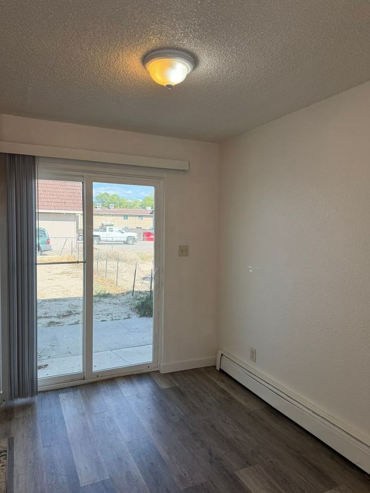 460 Topaz Dr #C - Photo 5 of 15