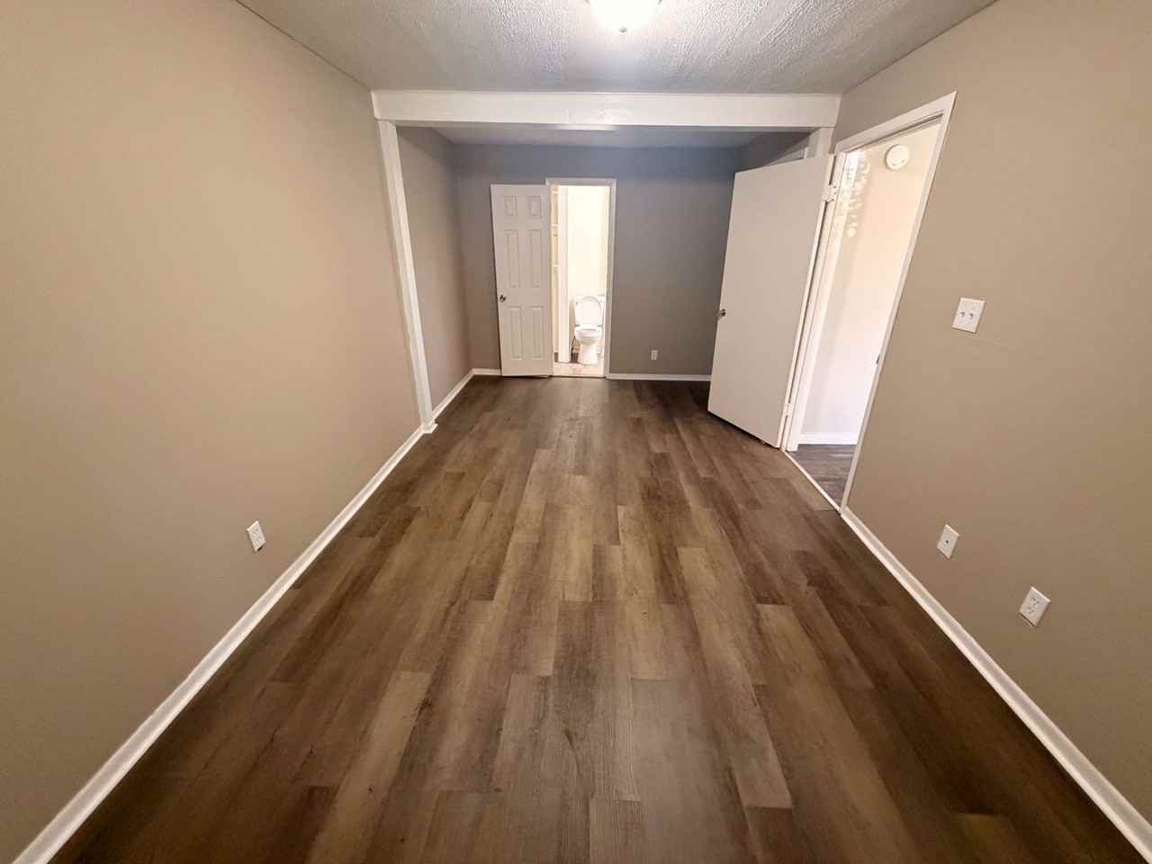 2369 N Goodlet Ave - Photo 4 of 5