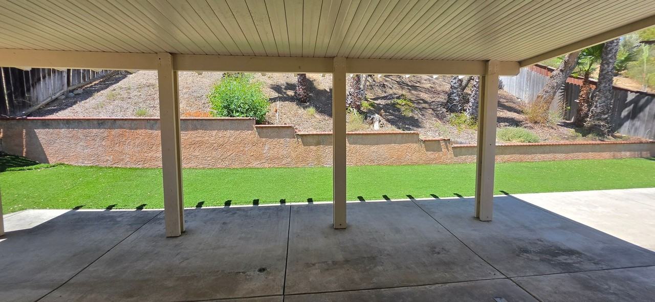 39879 N General Kearny Rd - Photo 6 of 10