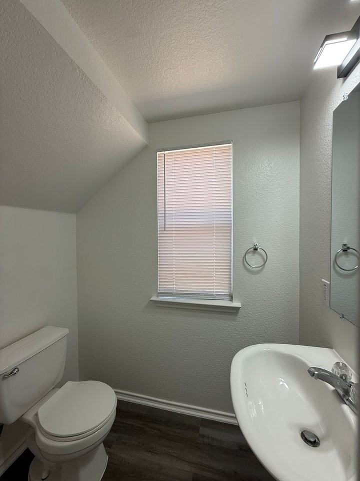 3311 Etheredge Dr - Photo 5 of 14