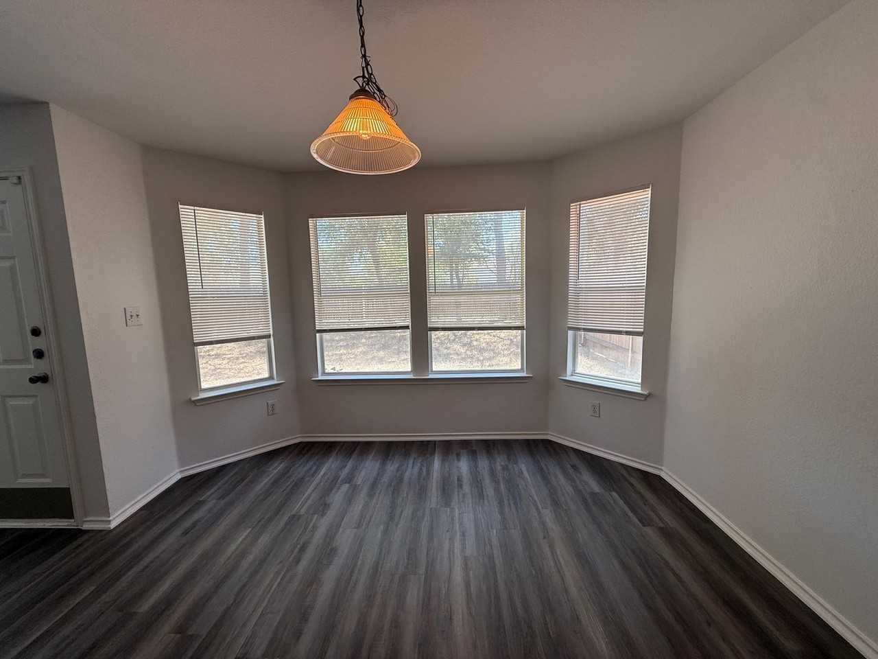 3311 Etheredge Dr - Photo 3 of 14