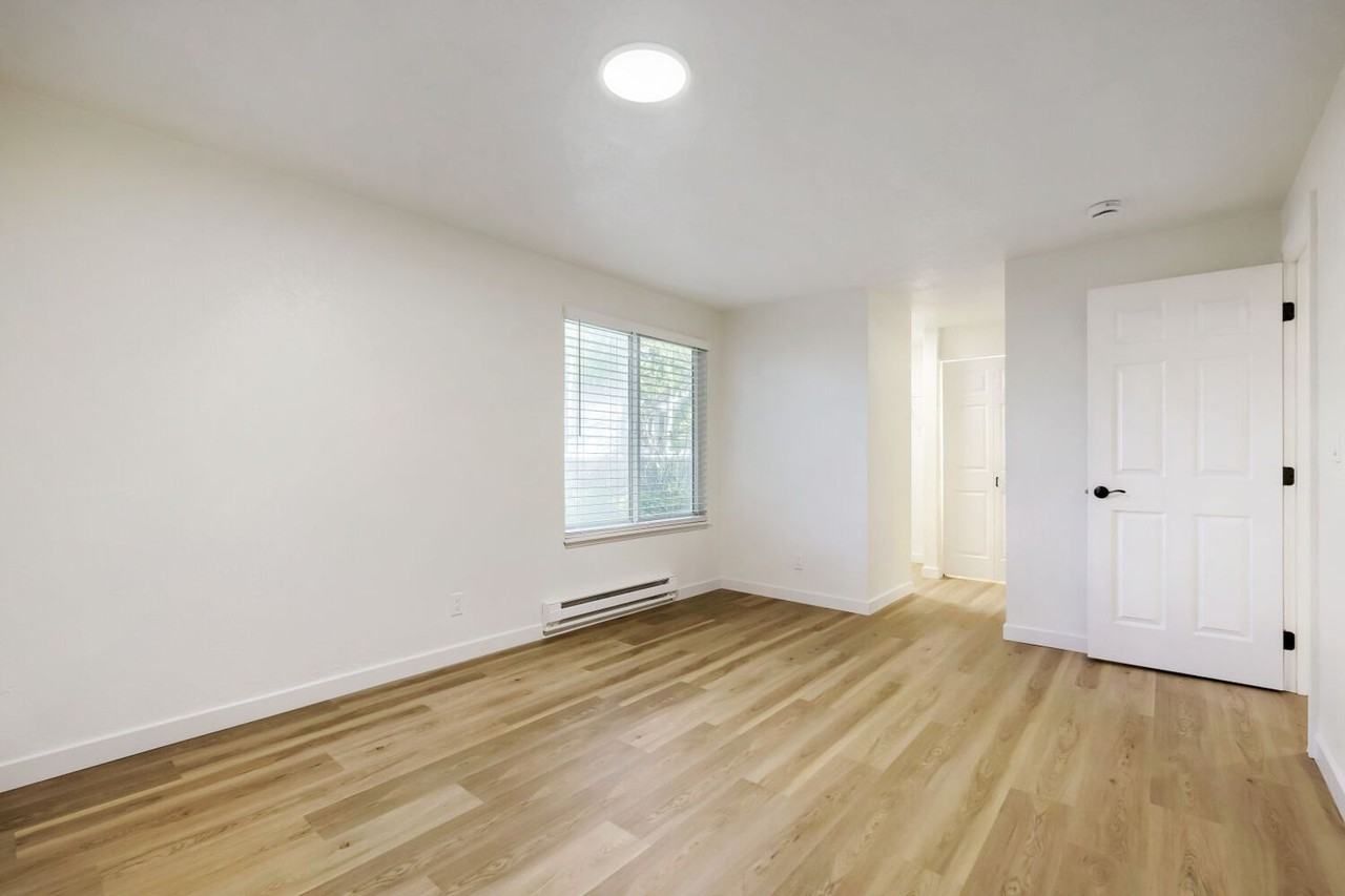 14502 Ne 30th Pl #31A - Photo 7 of 11