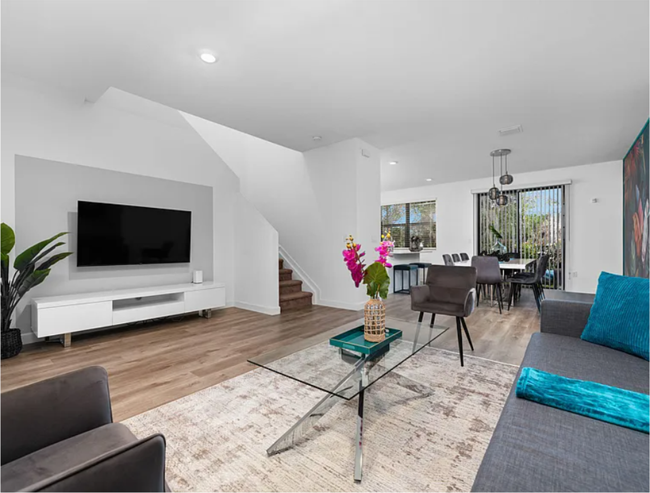 4093 Sunset Way - Photo 2 of 15