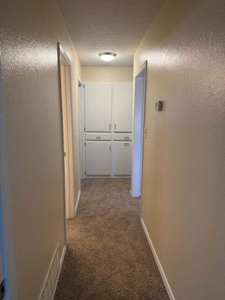 17 Oak Hollow Rd - Photo 5 of 16