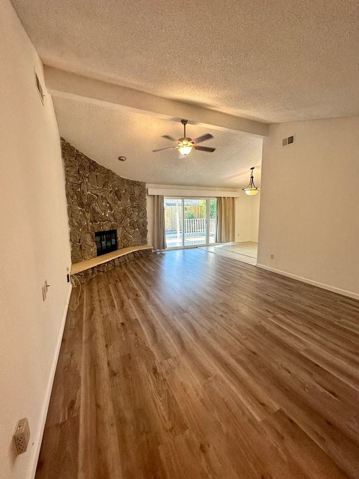 1211 Cedar Tree Way - Photo 2 of 16