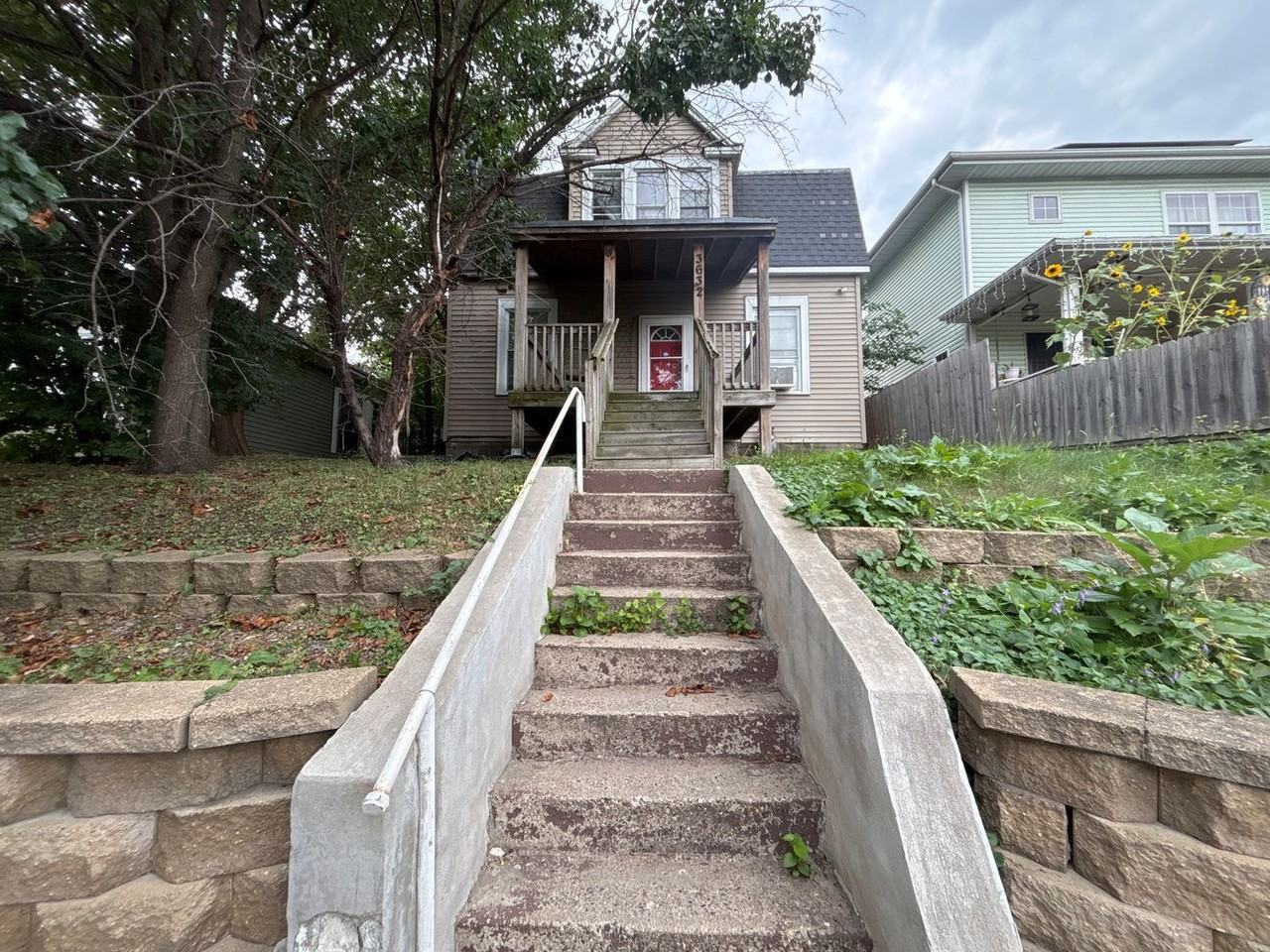 3632 5th Ave S - Photo 2 of 16