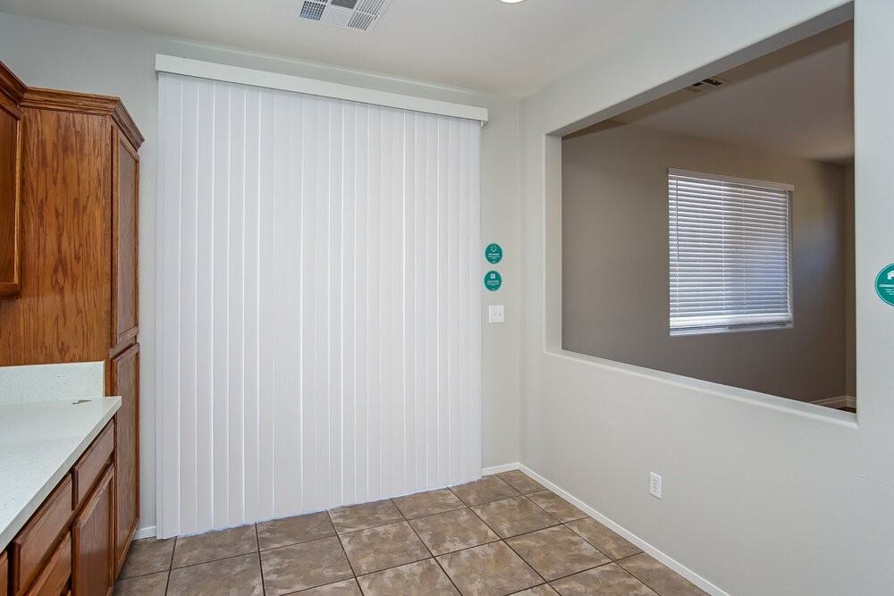 481 Blushing Maple St - Photo 7 of 16