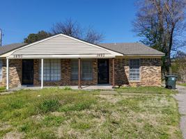 featured image of 3992 Ashview Cv