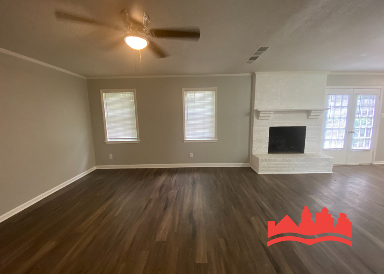 2881 Cordell St - Photo 3 of 16