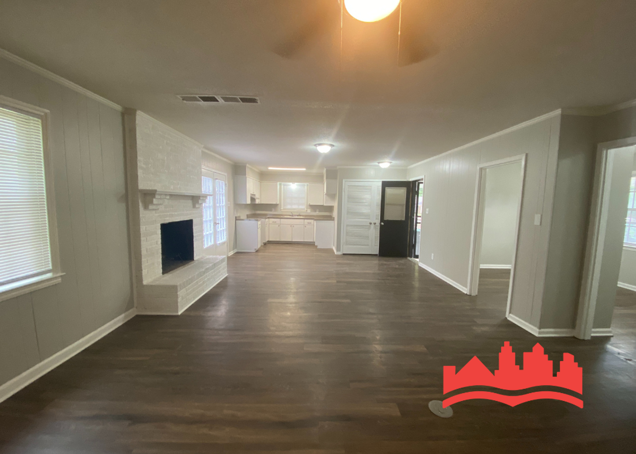 2881 Cordell St - Photo 4 of 16