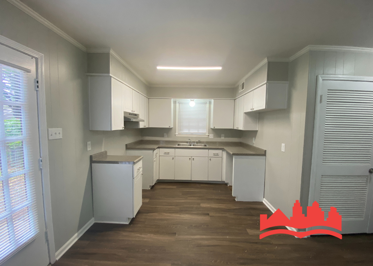 2881 Cordell St - Photo 5 of 16