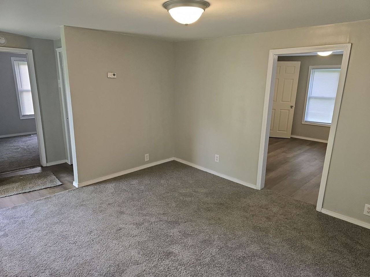 2001 E Depauw Ave - Photo 3 of 8