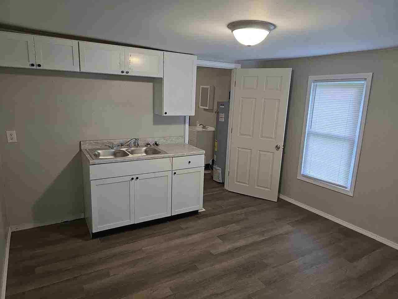 2001 E Depauw Ave - Photo 4 of 8