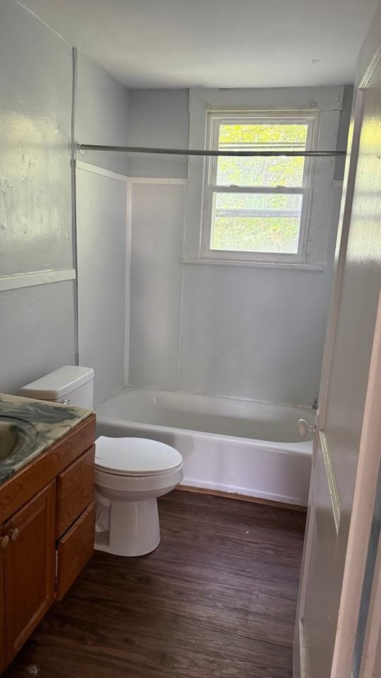 343 Russell St - Photo 7 of 7