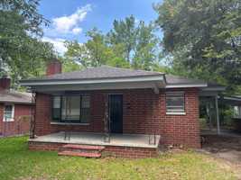 featured image of 630 Oakland Ave