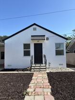 218 Oak St #C - Photo 1 of 1