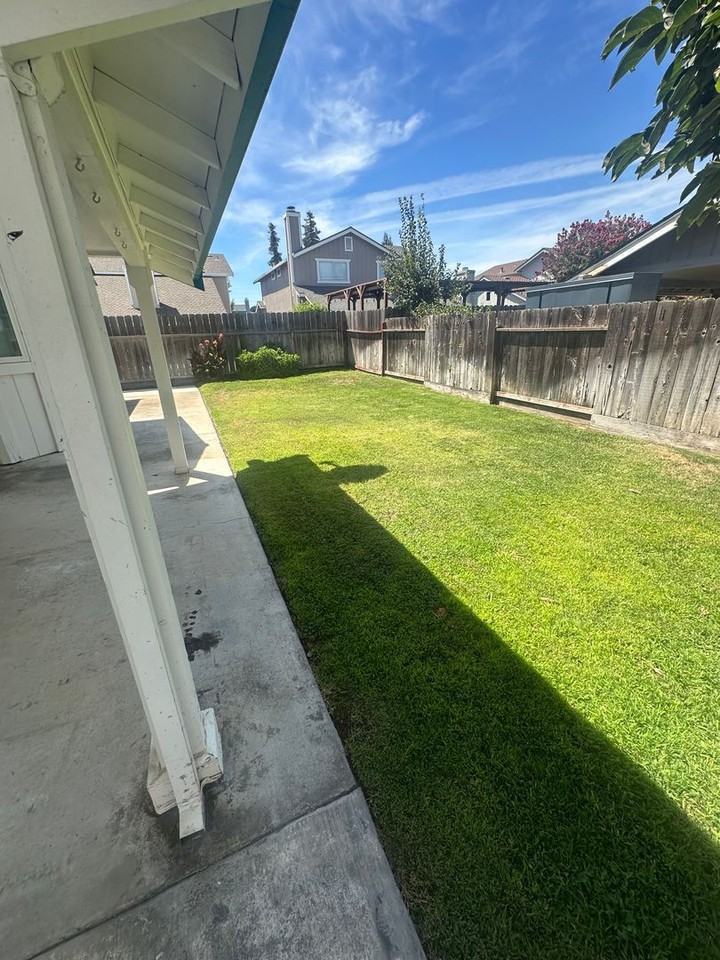 1709 Badger Way - Photo 5 of 6