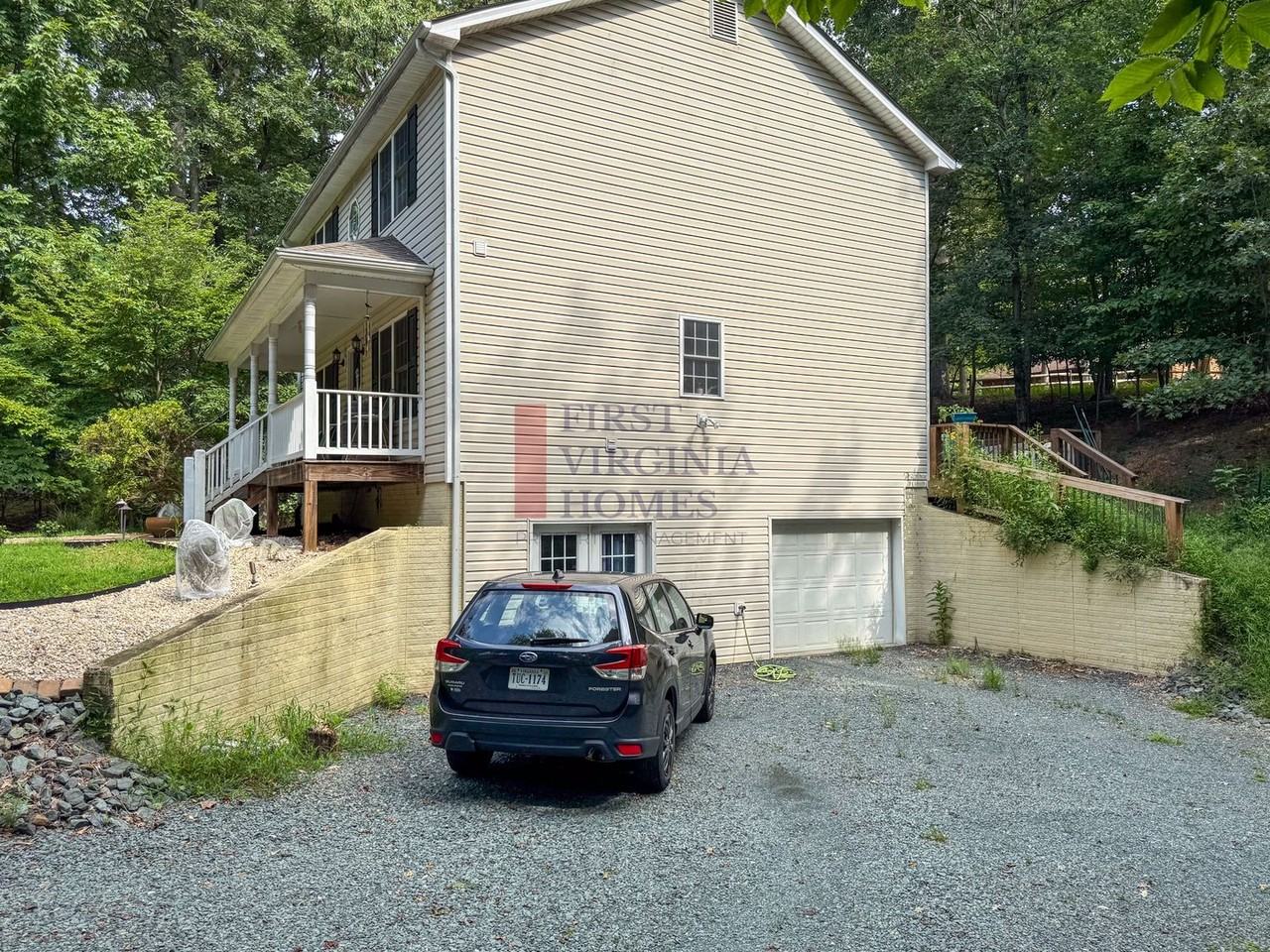 34 Xebec Rd - Photo 4 of 18