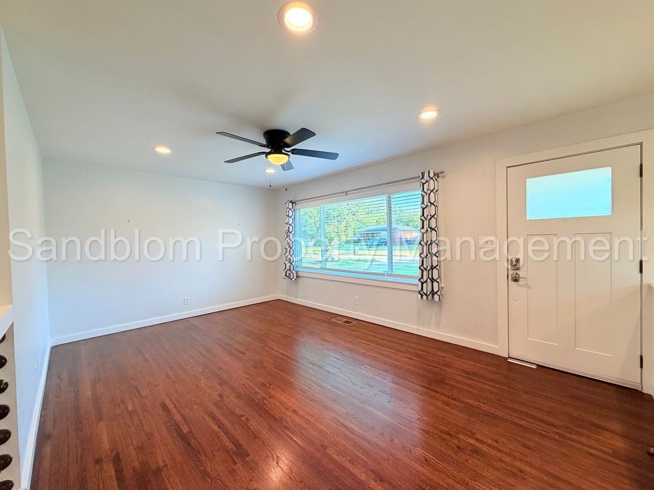 5955 E 25th Pl - Photo 2 of 30