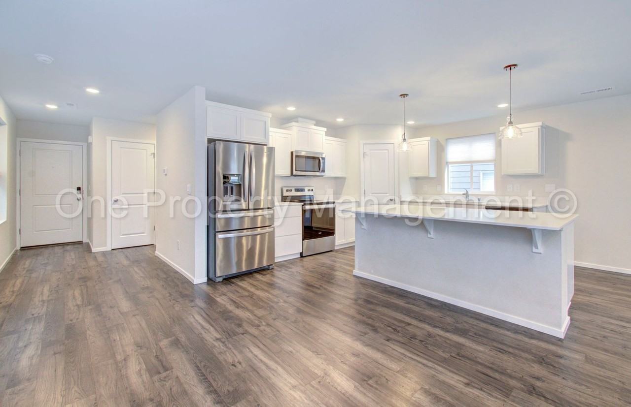 17503 Nw 10th Ave - Photo 6 of 41
