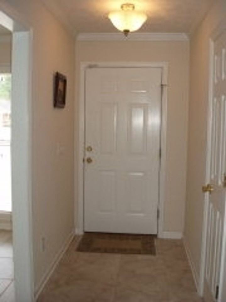 2990 Slippery Rock Ct - Photo 3 of 6