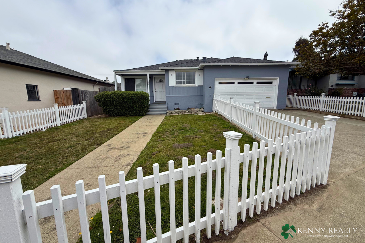 136 Rosewood Way - Photo 2 of 33