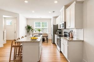 featured image of 2052 Woodbine Wy