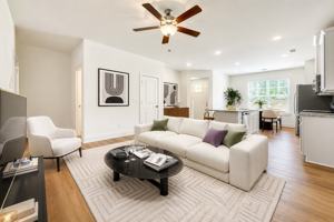 featured image of 2032 Woodbine Way