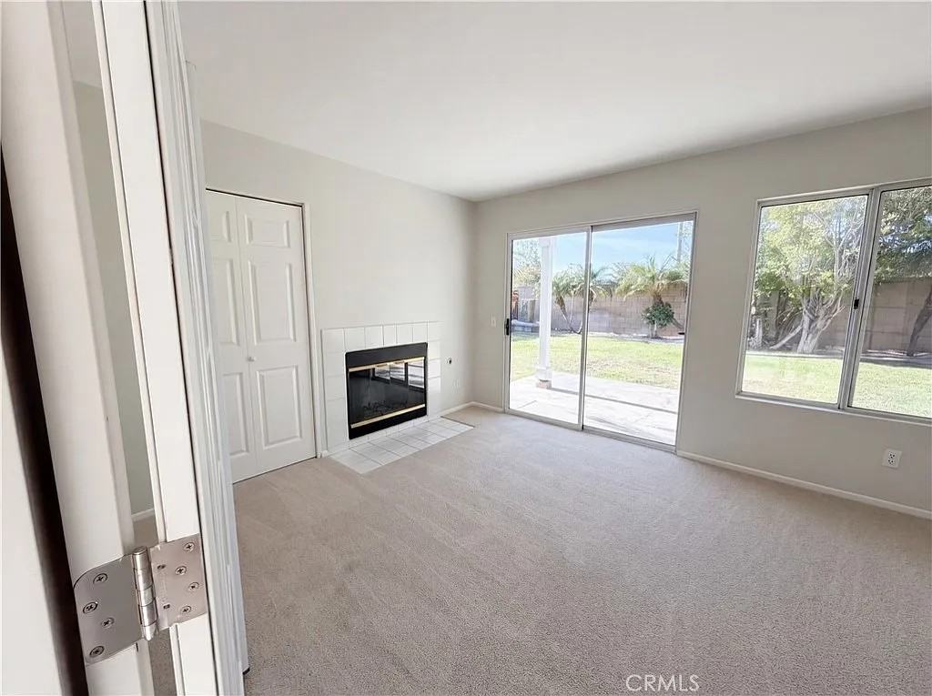 2565 West Fairview Drive - Photo 5 of 12