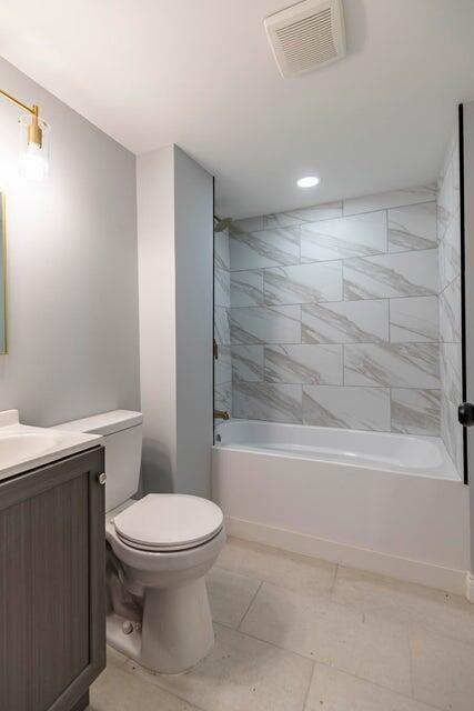 2604 Schrage Ave - Photo 4 of 15