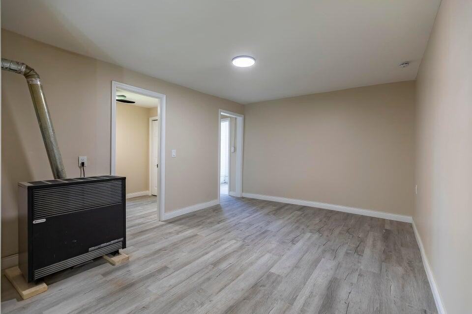 2604 Schrage Ave - Photo 7 of 15