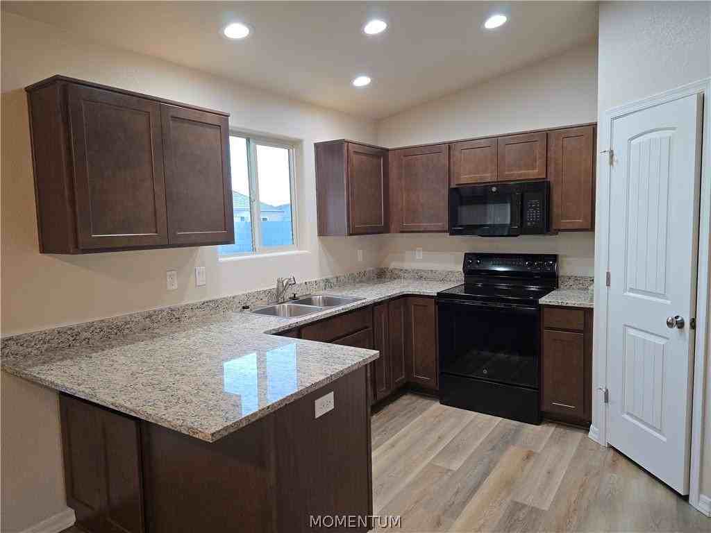 3378 E Rusty Spur Ave - Photo 7 of 26
