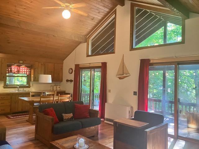 50 Arundel Rd - Photo 4 of 16