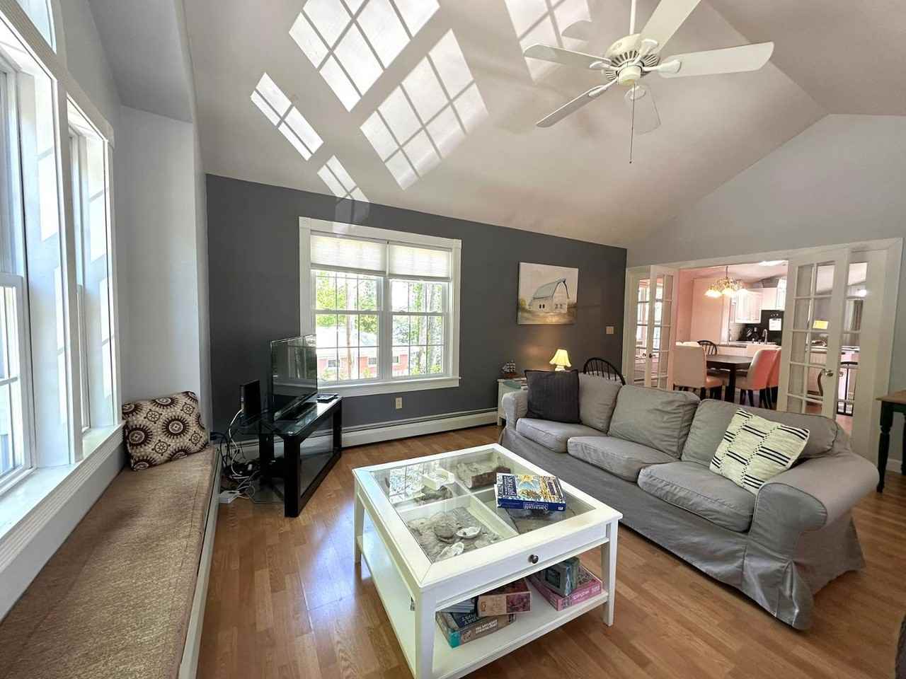 104 10th St - Photo 7 of 23