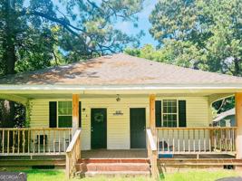 featured image of 408 Boulevard St