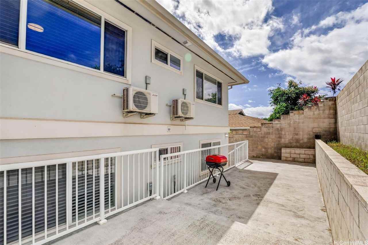 1184 Palekaiko St #B0 - Photo 6 of 6