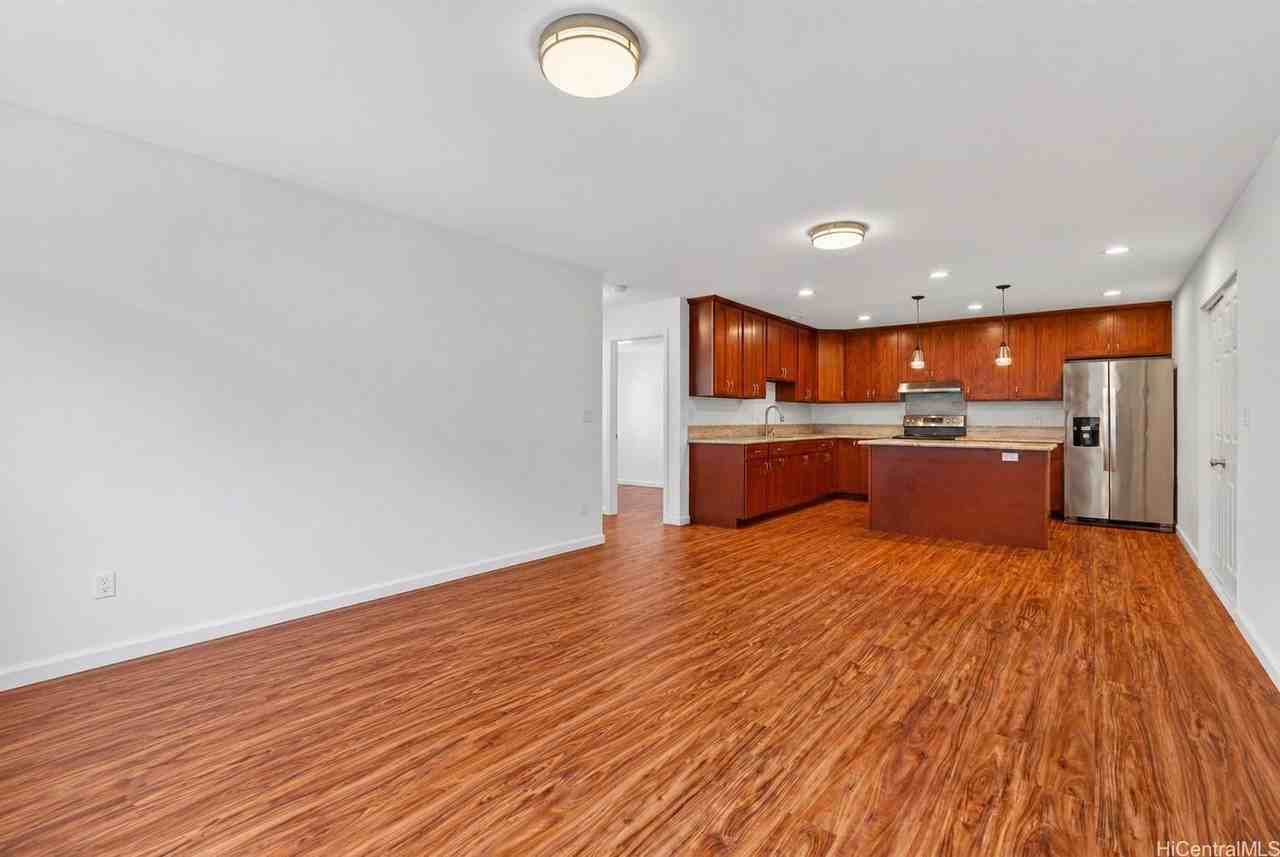 1184 Palekaiko St #B2 - Photo 2 of 10