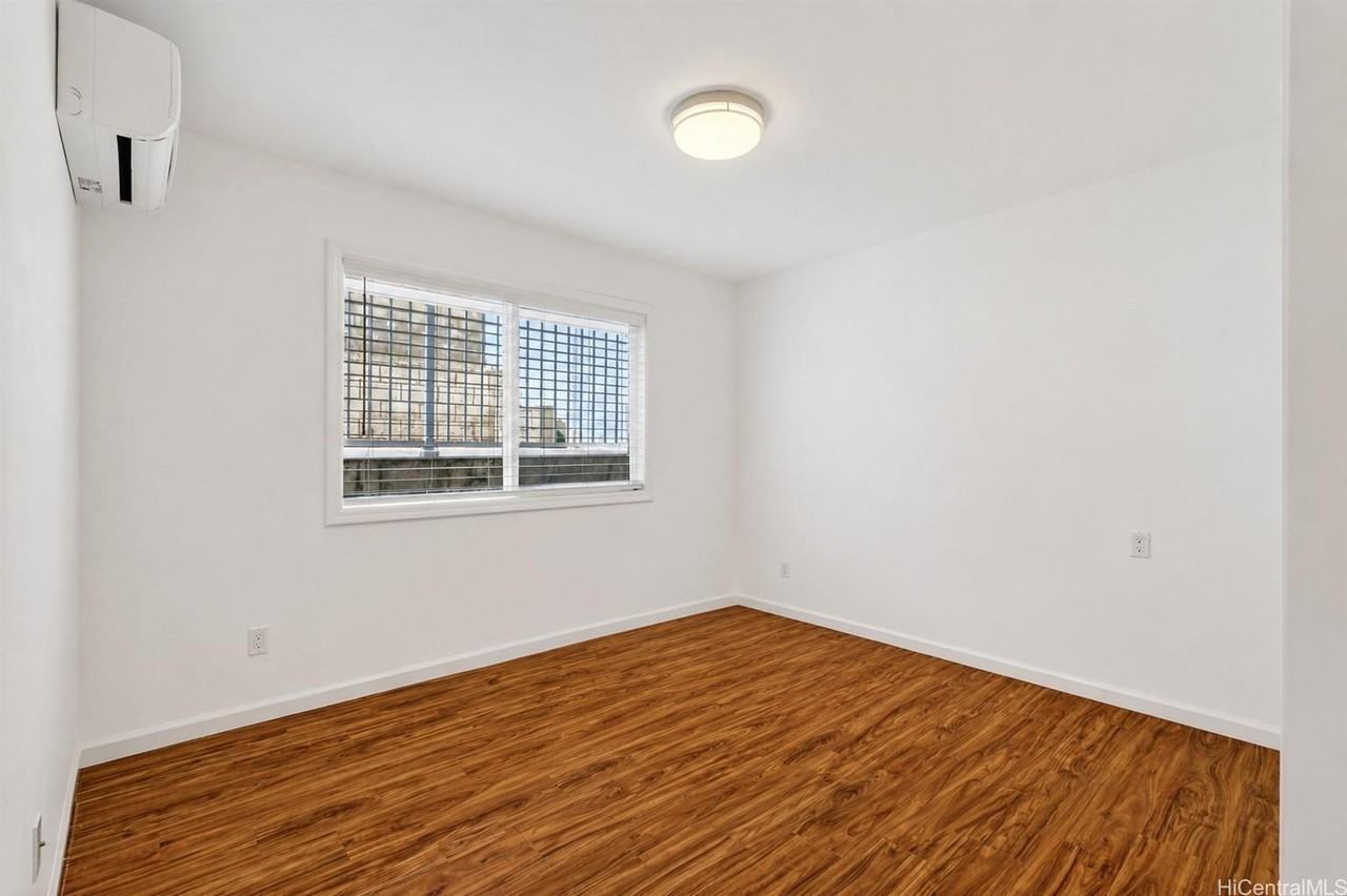 1184 Palekaiko St #B2 - Photo 4 of 10