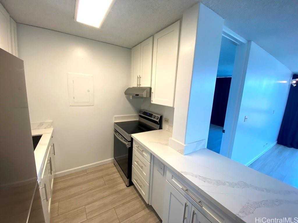 775 Kinalau Pl #703 - Photo 2 of 13
