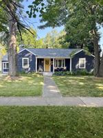 featured image of 409 W 6th St