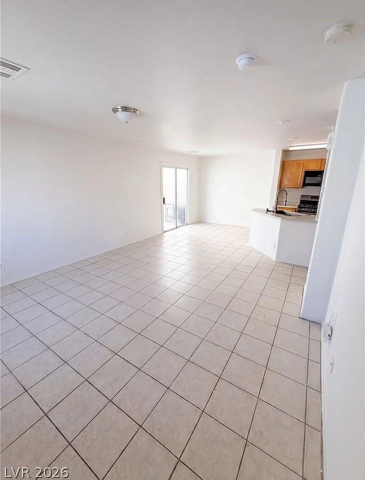 10040 Fragile Fields Street - Photo 2 of 14