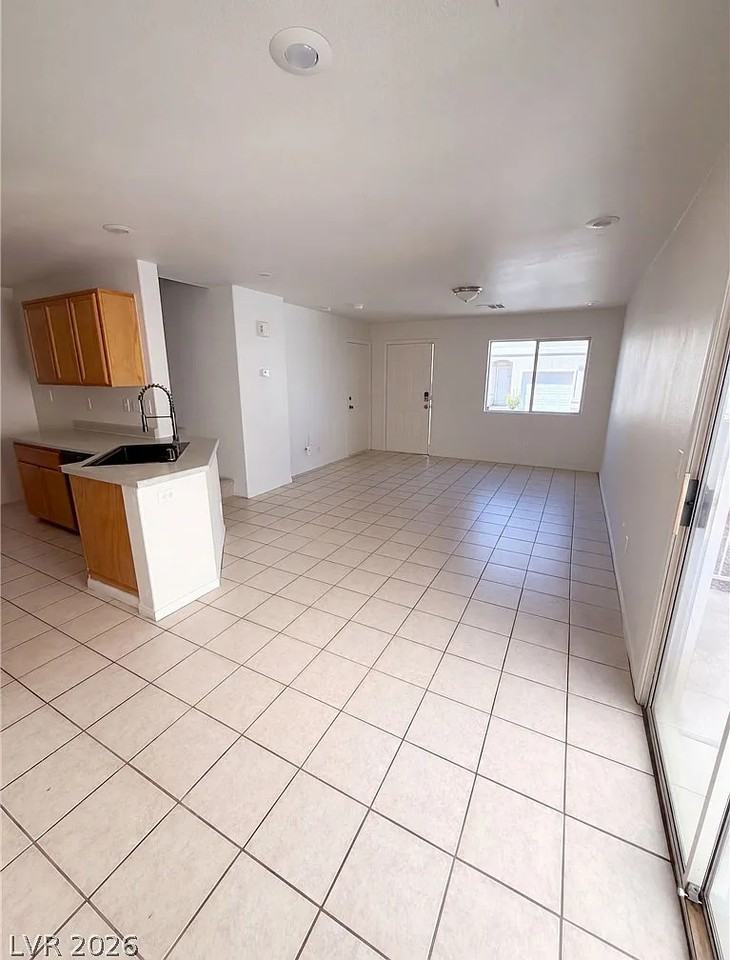 10040 Fragile Fields Street - Photo 4 of 14