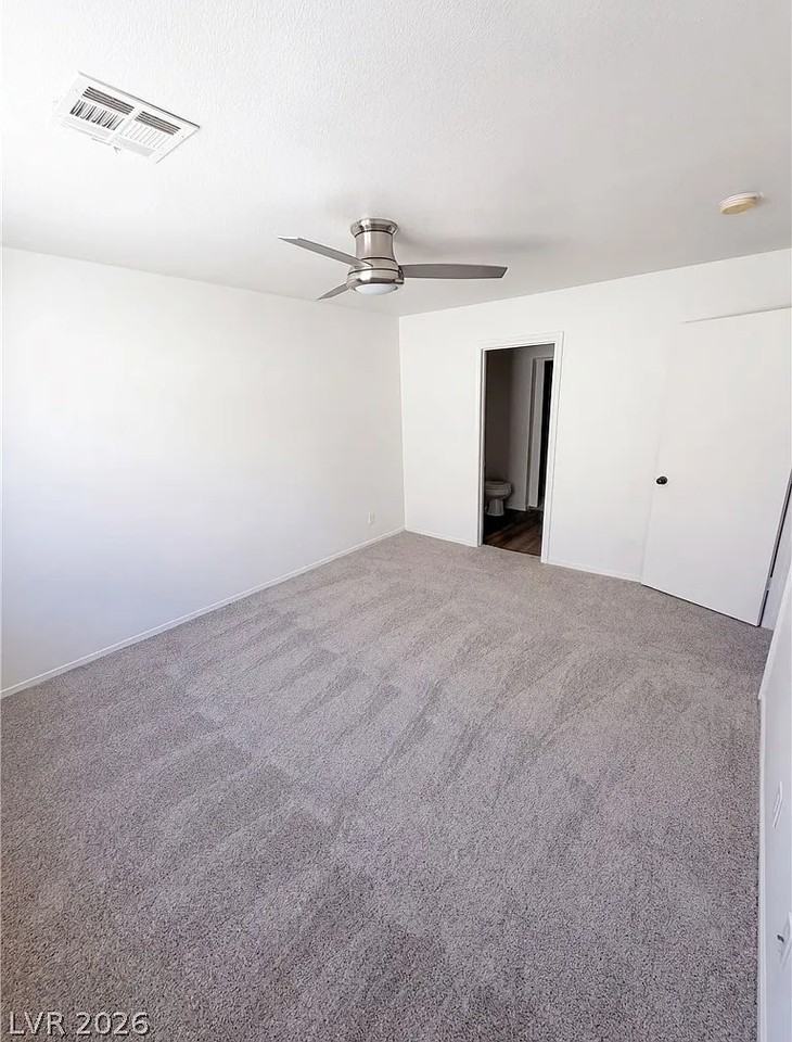 10040 Fragile Fields Street - Photo 5 of 14